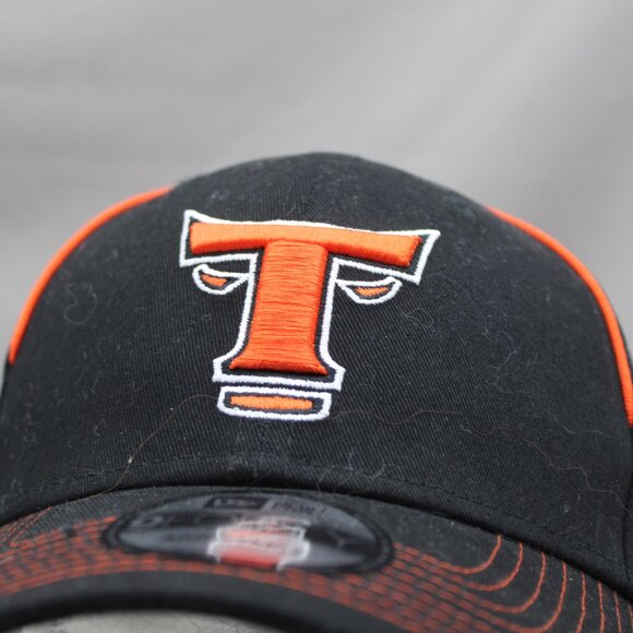 Baseball Hat - Toros Del Este Modern Logo - Adult Gripback - Picture 2 of 10